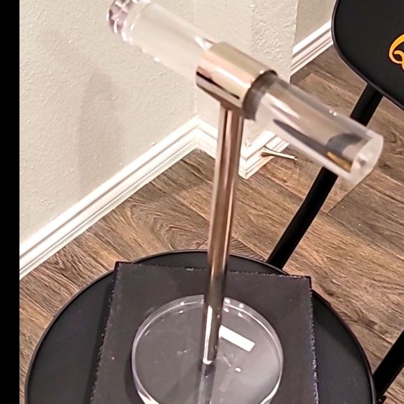 At Home Large T-Bar Acrylic Jewlery Stand - Picture 7 of 7